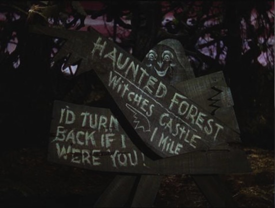 HauntedForest_sign.jpg