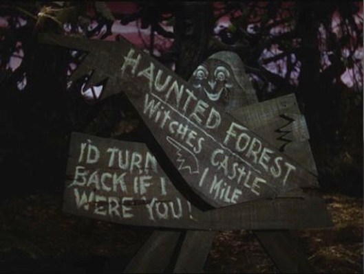 HauntedForest_sign.jpg