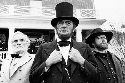 Gregory-Peck-Lincoln.jpg