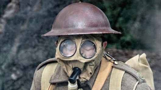 image14bgasmask.jpg