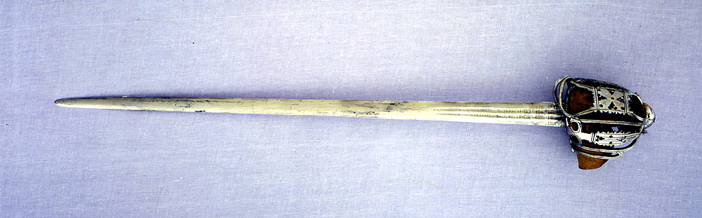 image19montrosesword.jpg