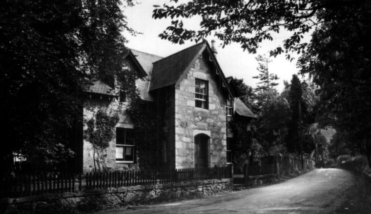 image5cottage.JPG