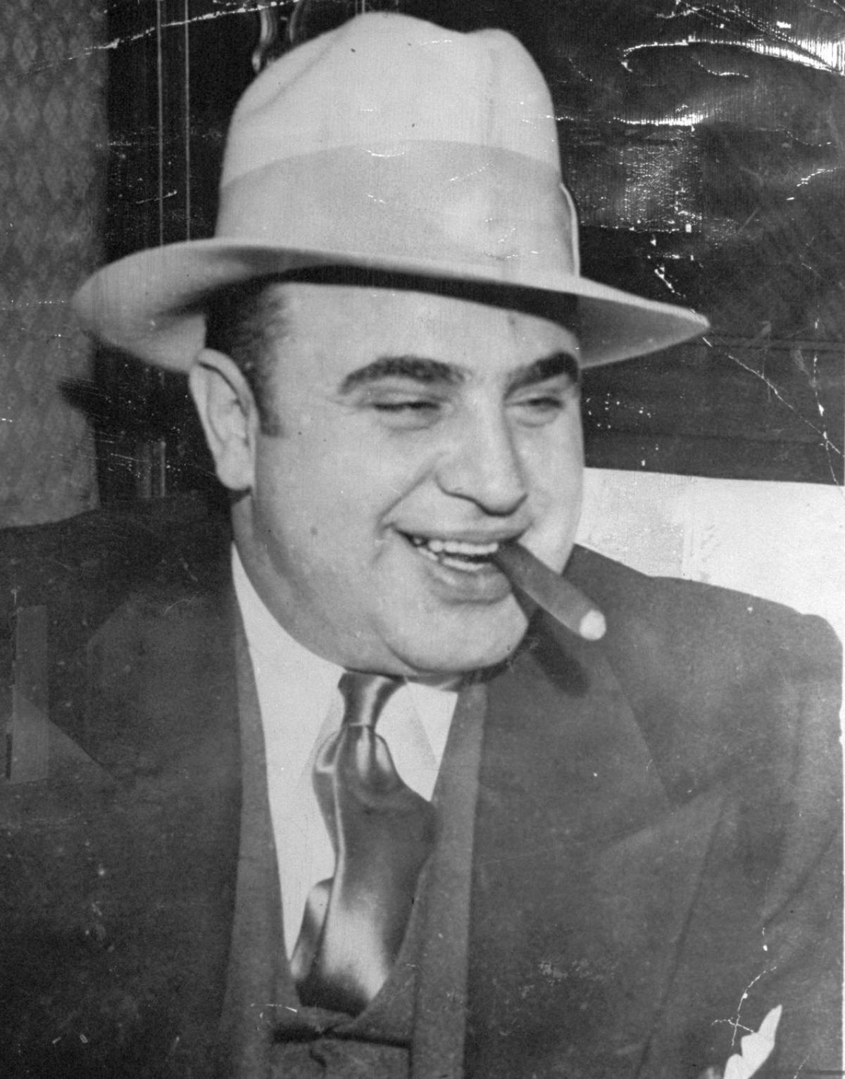 image12alcapone