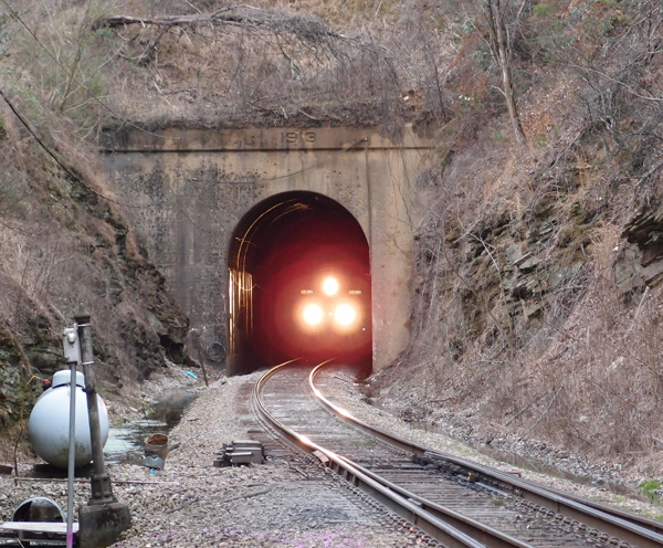 image4tunnel.jpg