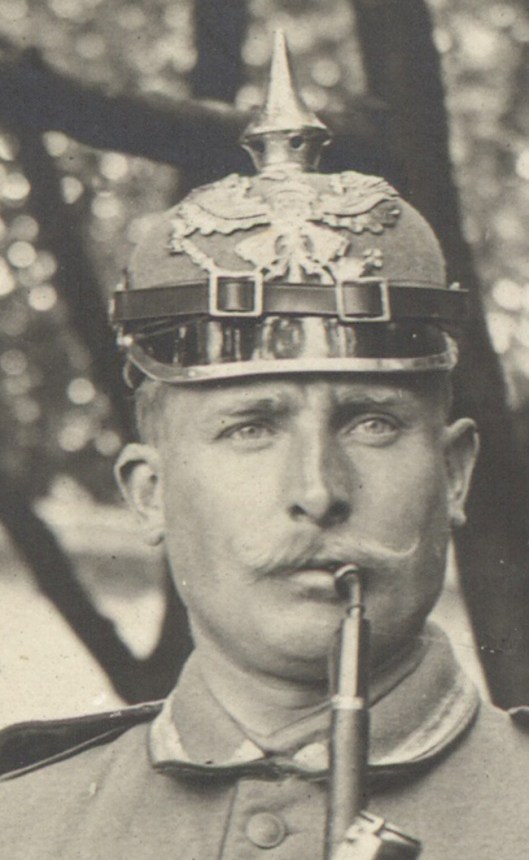 image40pickelhaube